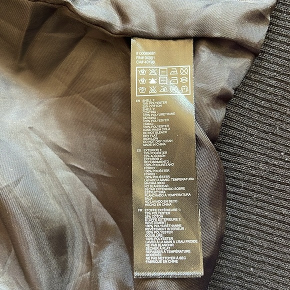 Forever 21 jacket. Black and cream. Size small. In good condition. - Picture 4 of 6